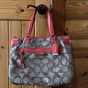 Coach Shoulder Handbag